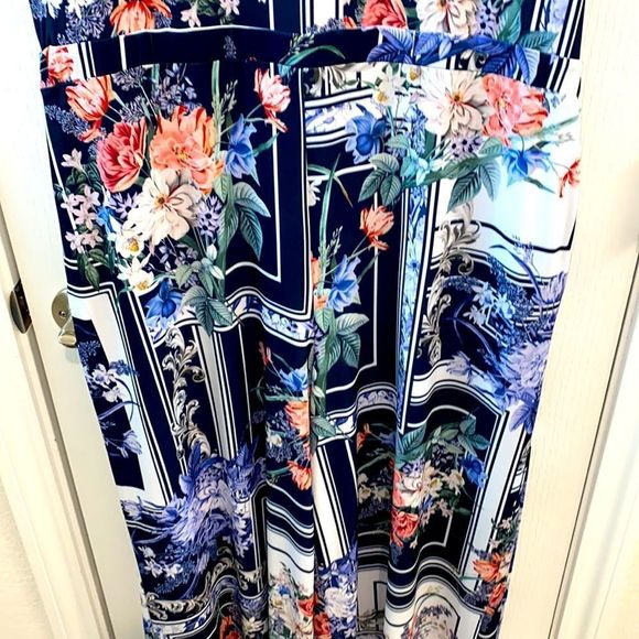 ❤️TAHARI PRINT WIDE LEG JUMPSUIT - Picture 5 of 7